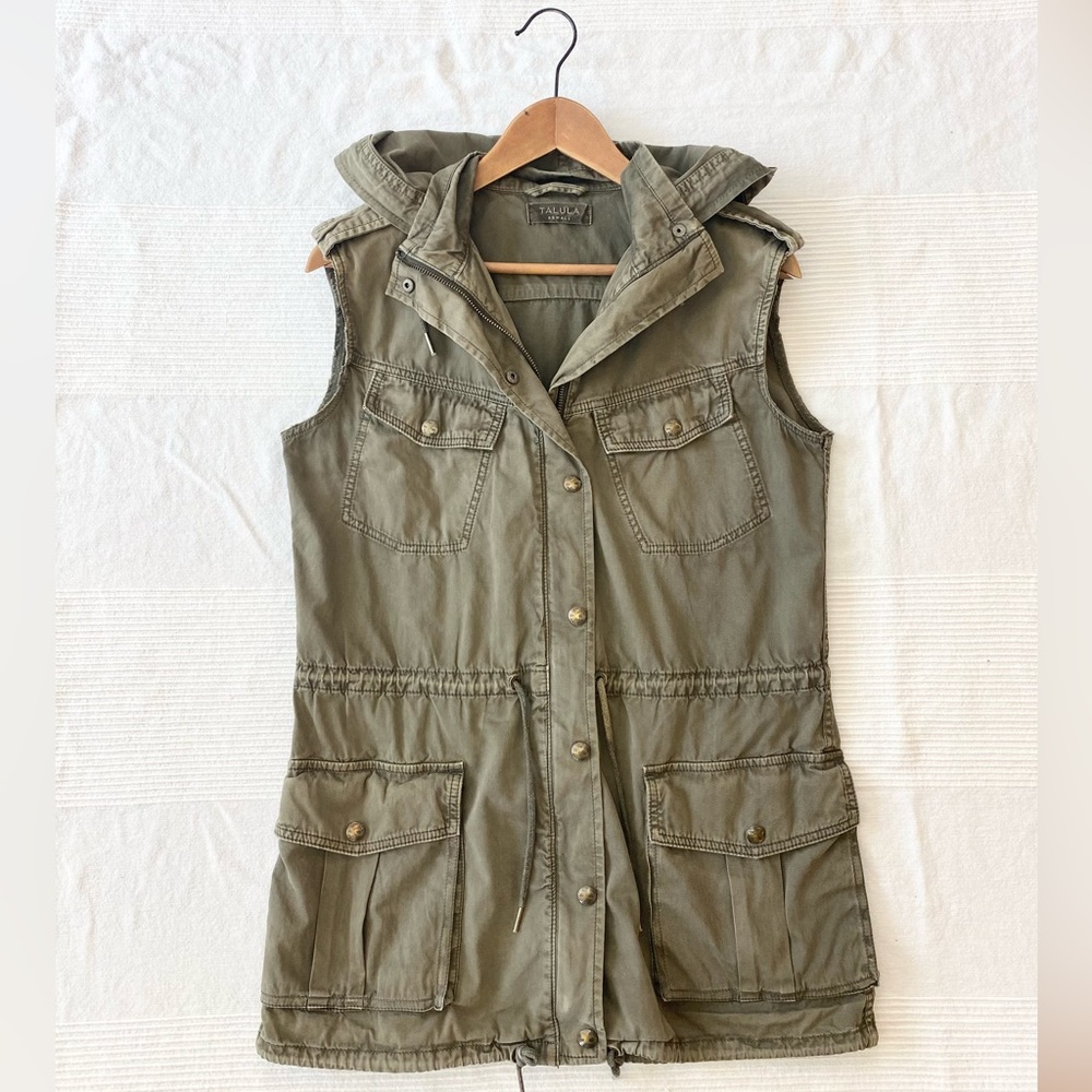 Aritzia Talula Yerwood Utility Vest - Picture 12 of 16